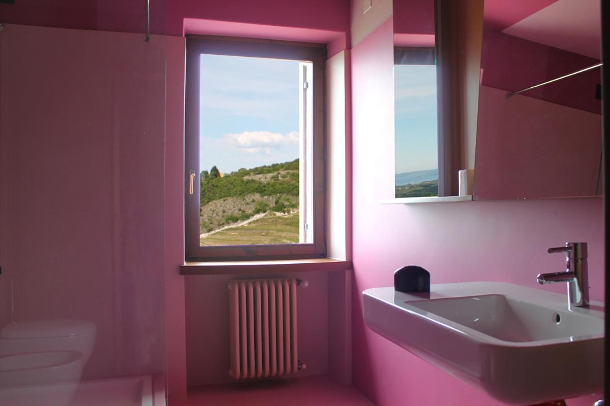La Grande Casa Valpolicella Bed & Breakfast ซานตัมบรอโจ ดิ วัลโปลีเชลลา ภายนอก รูปภาพ