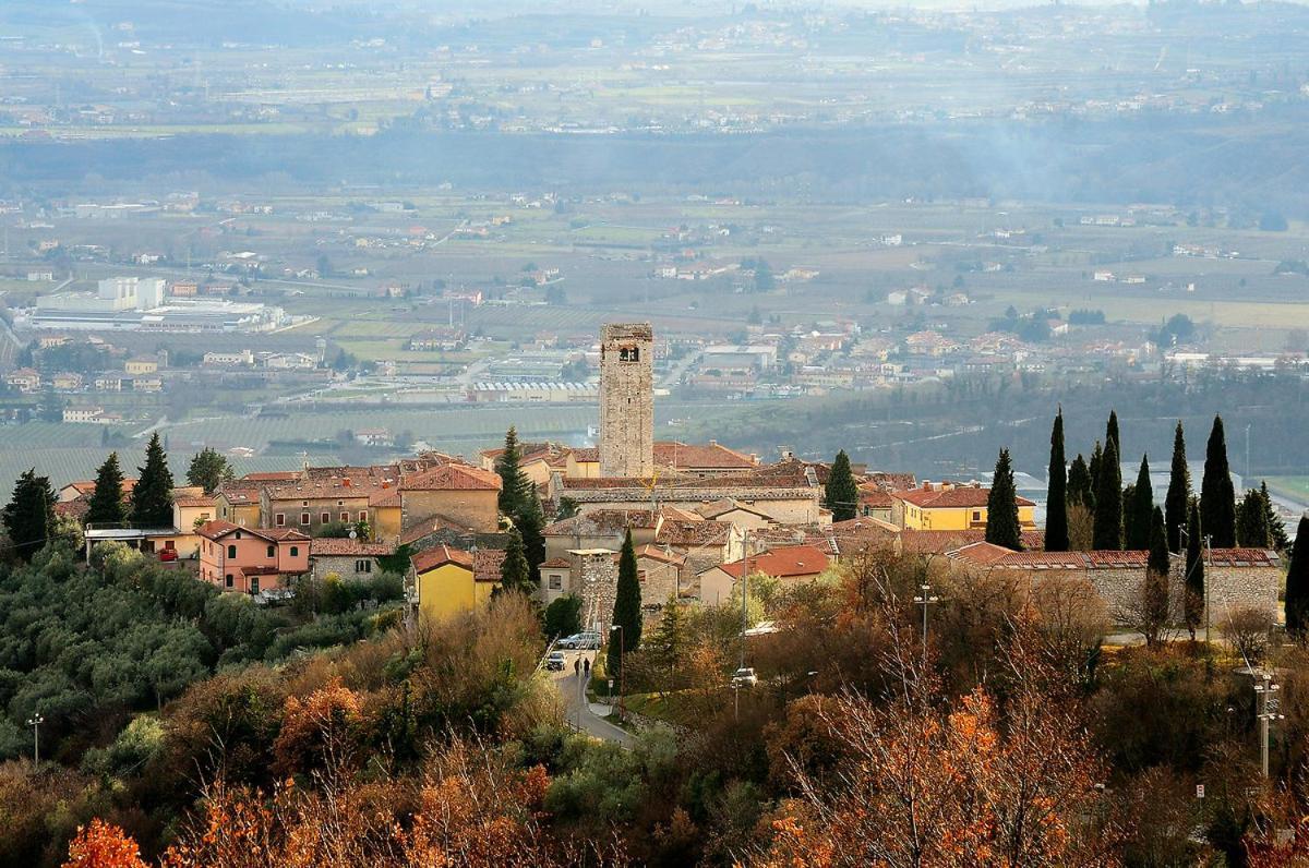 La Grande Casa Valpolicella Bed & Breakfast ซานตัมบรอโจ ดิ วัลโปลีเชลลา ภายนอก รูปภาพ
